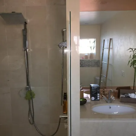 Bed & Breakfast D'hotes L'intemporelle 4*